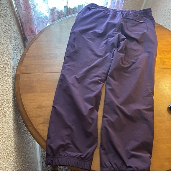 Eddie Bauer Women’s Fleece Lined Purple Pants size 14 - Picture 2 of 10